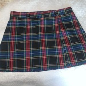 Plaid mini skirt